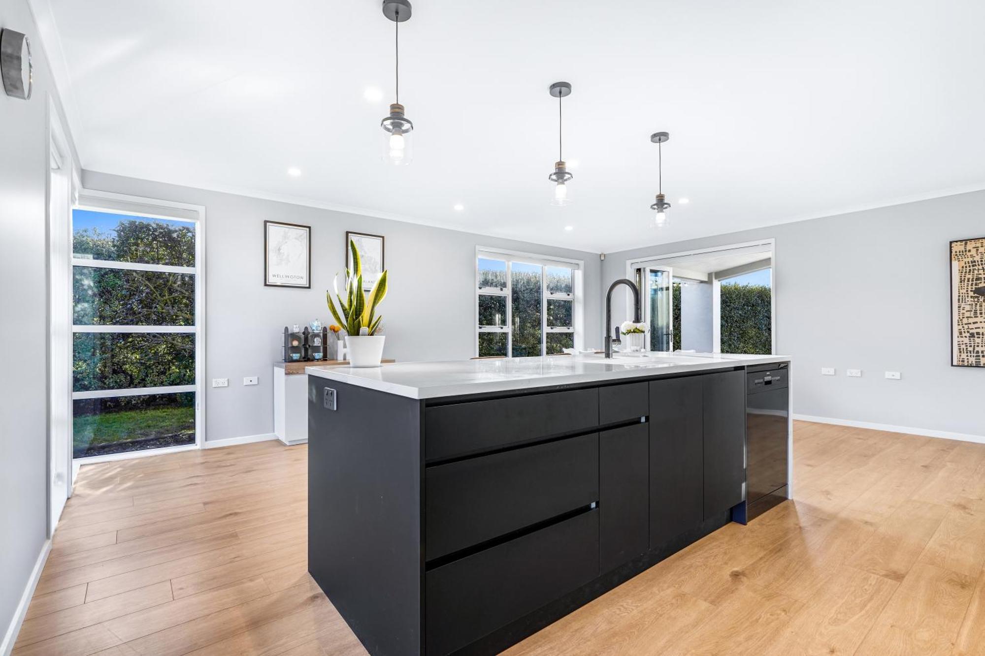 Stylish Warm House In North Hamilton Villa Екстериор снимка