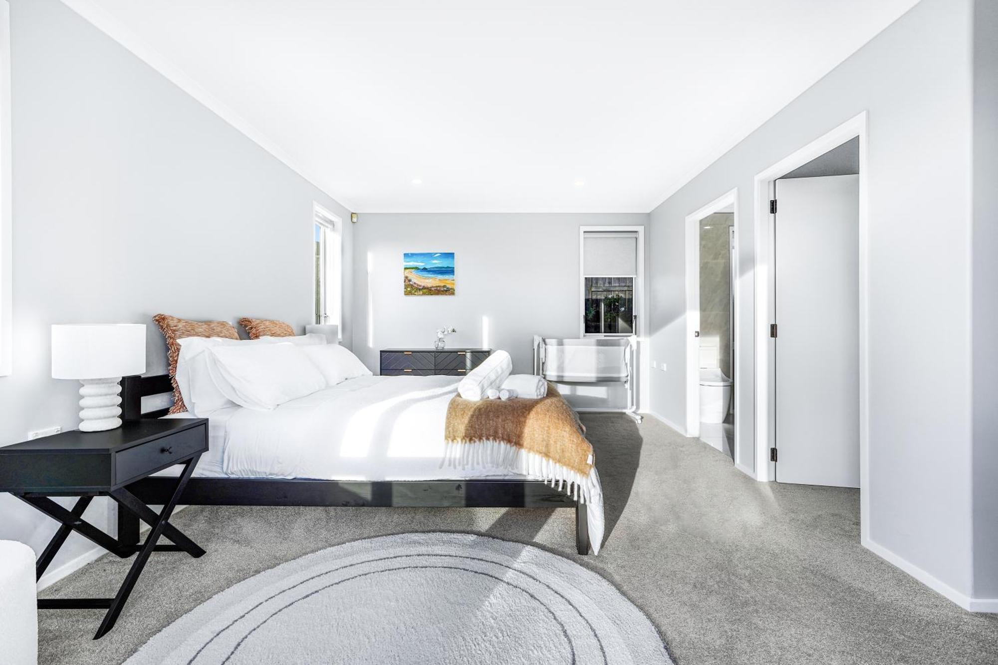 Stylish Warm House In North Hamilton Villa Екстериор снимка